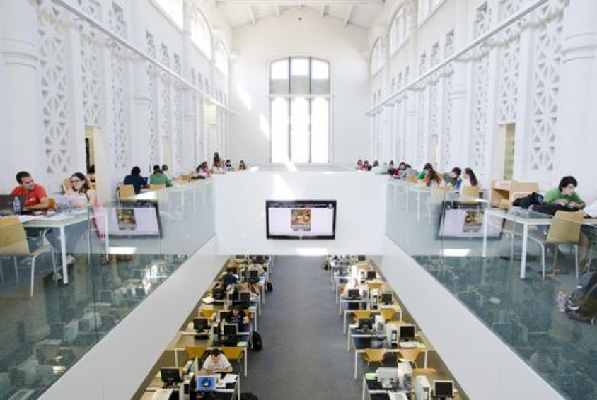 BIBLIOTECA DEL CAMPUS UNIVERSITARI DE MANRESA